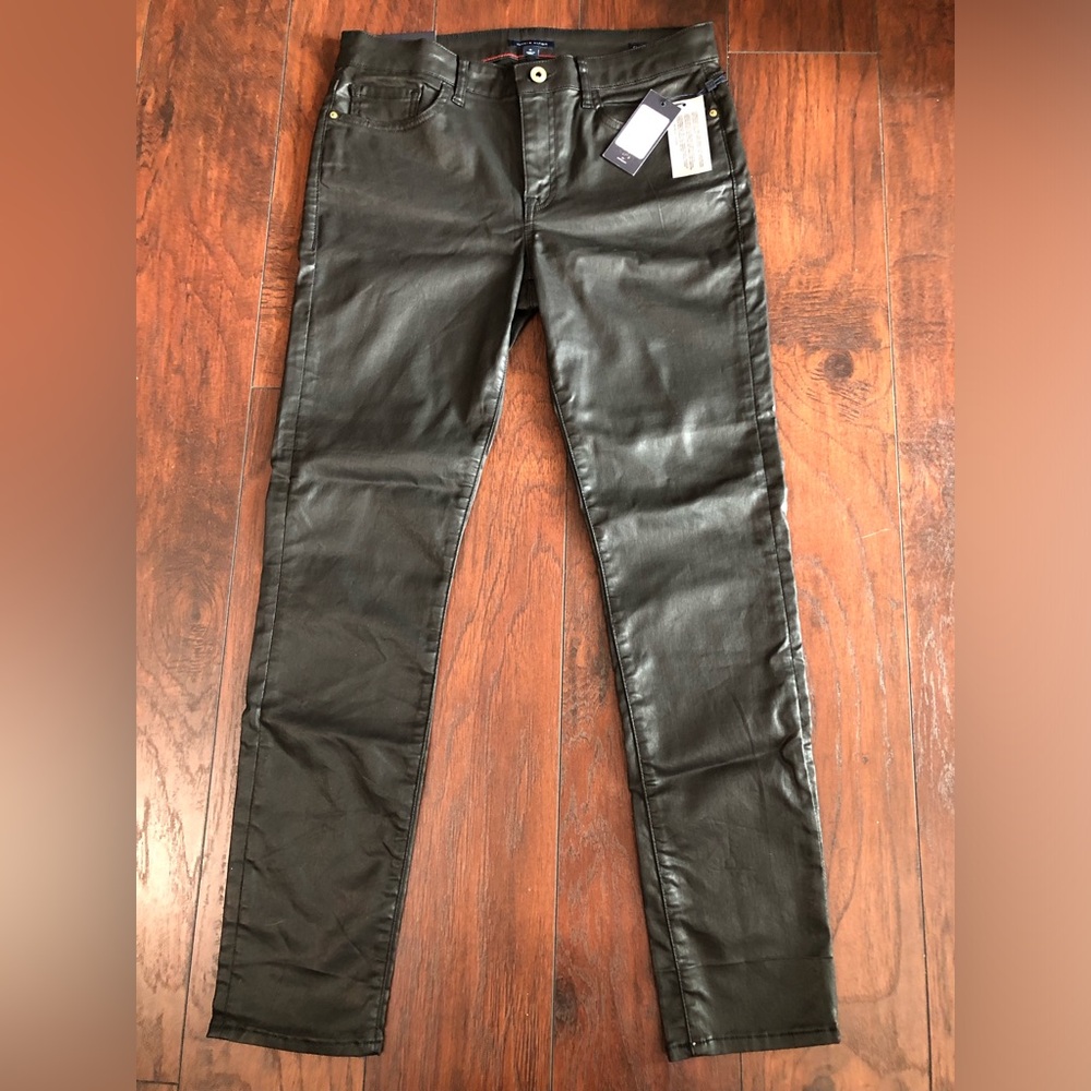 Tommy Hilfiger NWT Heritage Denim greenwich skinny midrise